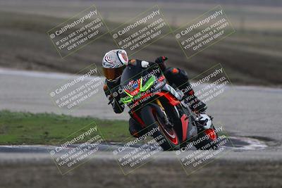 media/Nov-29-2025-TrackDaz (Sat) [[10ae2d9bce]]/B Group/Session 3 (Outside Grapevine)/